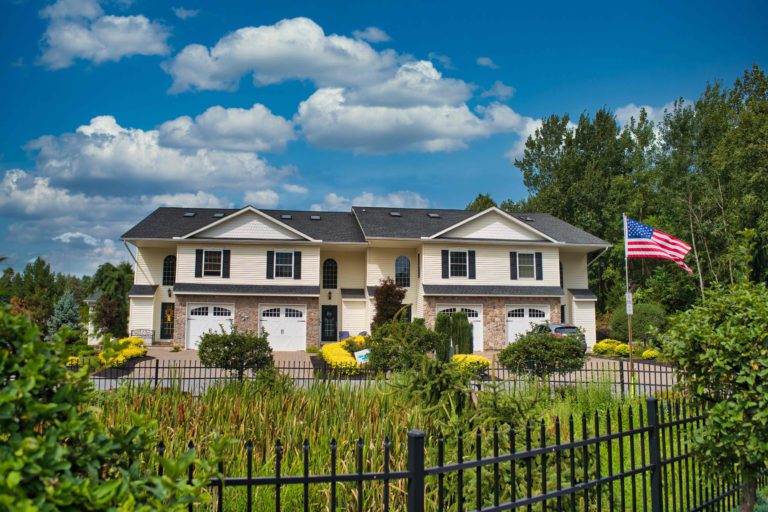 Birchwood Estates Modern Luxury Apartments in Old Pennsylvania